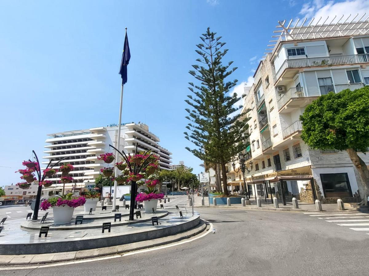 Centro Y Mar En Un Mismo Lugar Torremolinos Exterior foto