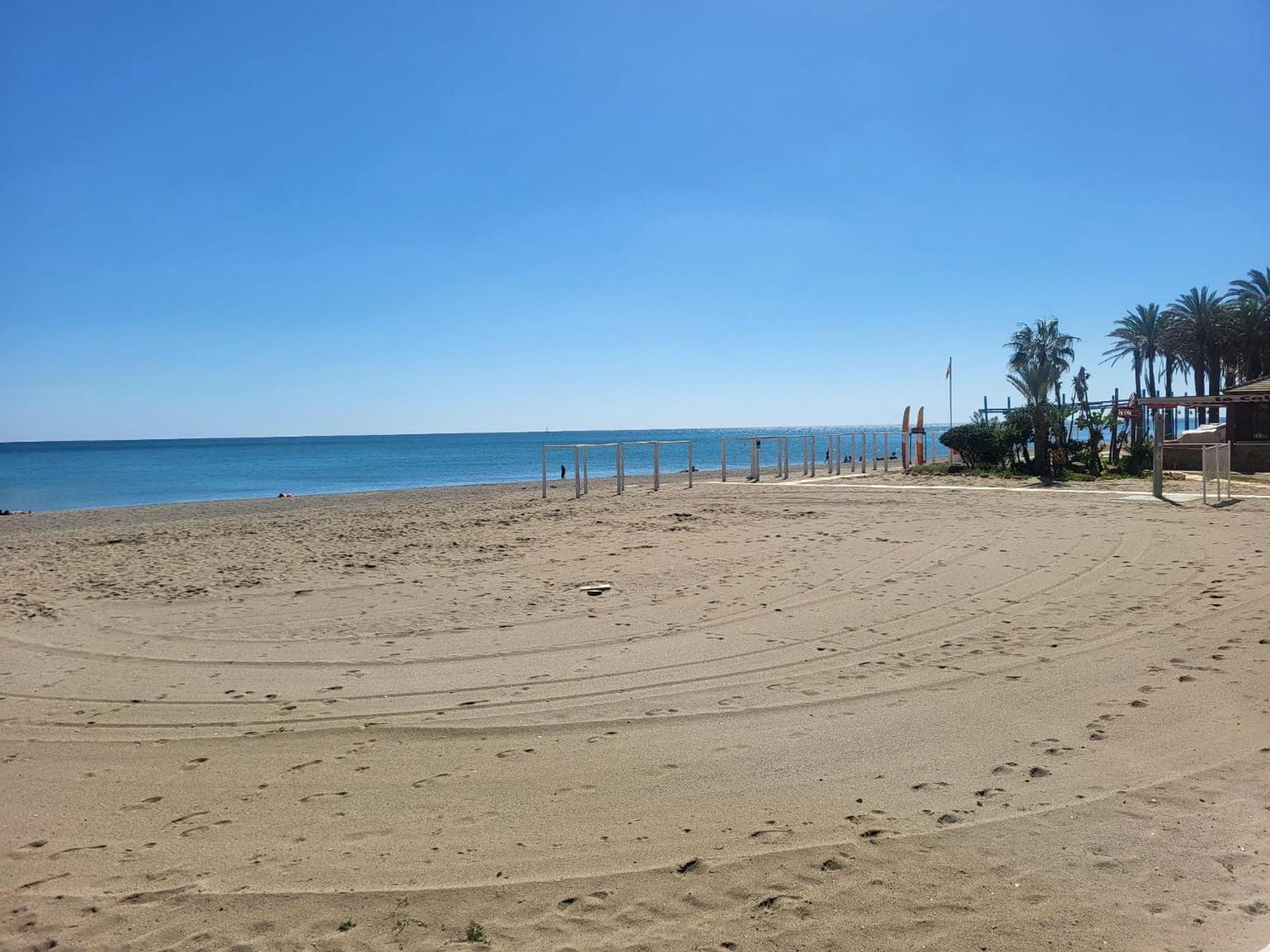 Centro Y Mar En Un Mismo Lugar Torremolinos Exterior foto